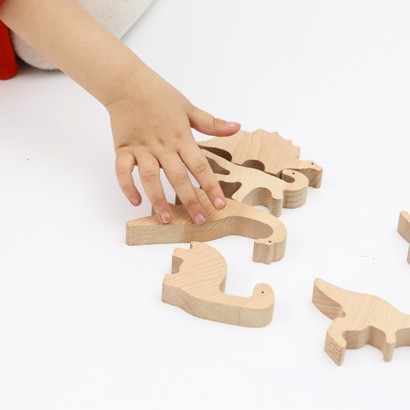 Dinosaur Wooden Toy Set – 10-Piece Montessori-Inspired Natural Beech Dinosaurs with Carry Bag – Safe, Handheld Figures for Toddlers & Kids Ages 3+