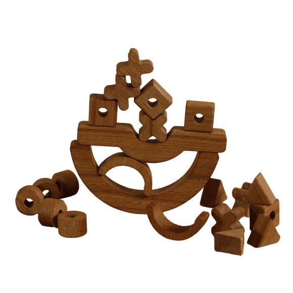 XOX Balance Game – Montessori Wooden Tic Tac Toe Toy – Handmade Natural Beech Wood Educational Game – Motor Skill & Strategy Toy for Kids 3+ – Safe, Eco-Friendly & Non-Toxic